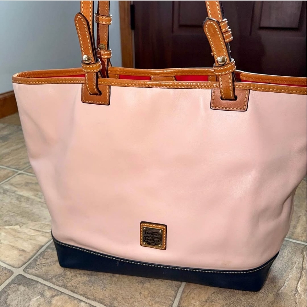 Dooney & Bourke Blush And Midnight Lee Leather Tote